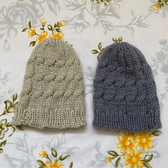 Set of 2 Knit Beanies - Picture 3 of 5